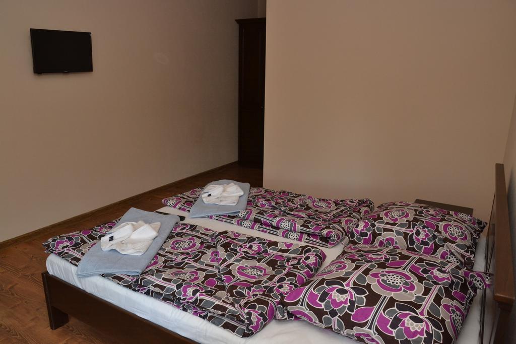 Vila Golful Dunarii Dubova Luaran gambar